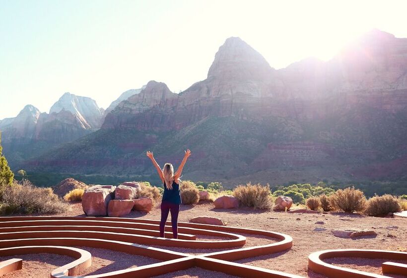 غرفة قياسية مزوَّدة بشُرفة, Flanigan`s Resort And Spa