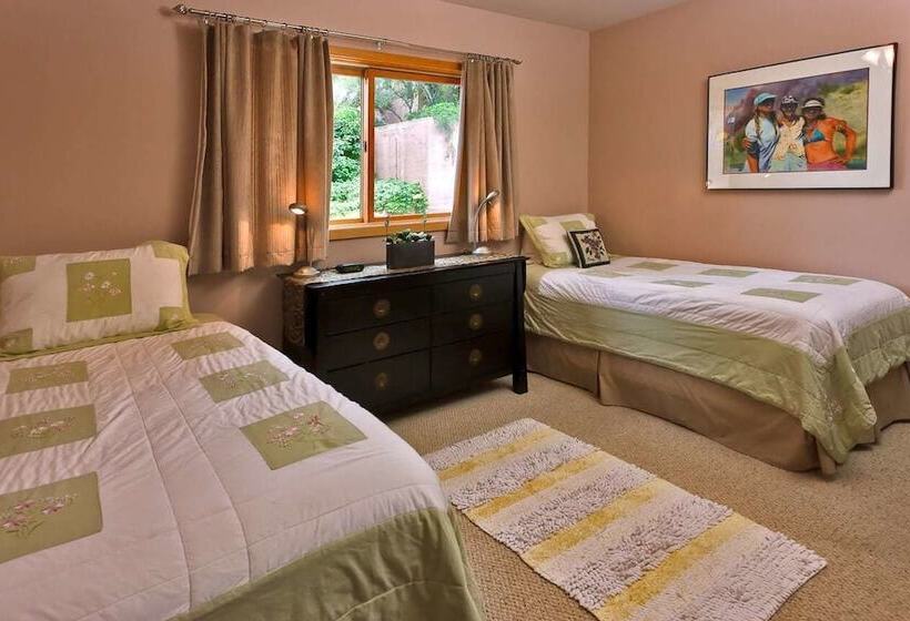 ‫فيلا غرفة نوم واحدة, Flanigan`s Resort And Spa