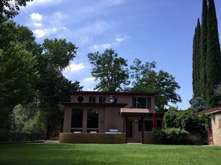 ‫فيلا غرفة نوم واحدة, Flanigan`s Resort And Spa