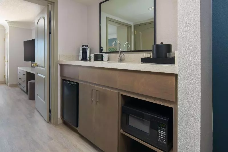 キングサイズベッドのスタンダードルーム, Hampton Inn Rock Hill