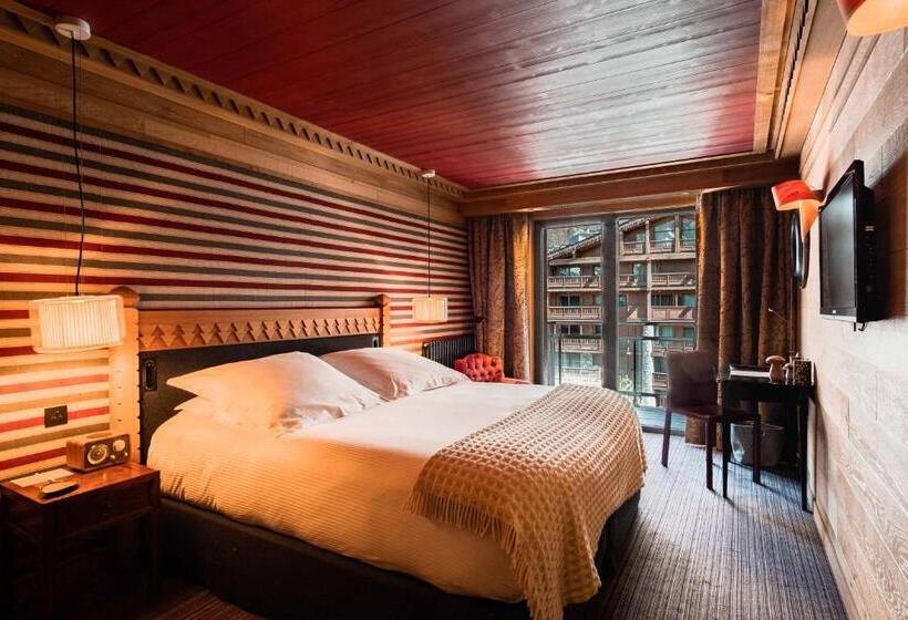 اتاق لوکس با چشمانداز شهر, Hôtel Le Blizzard