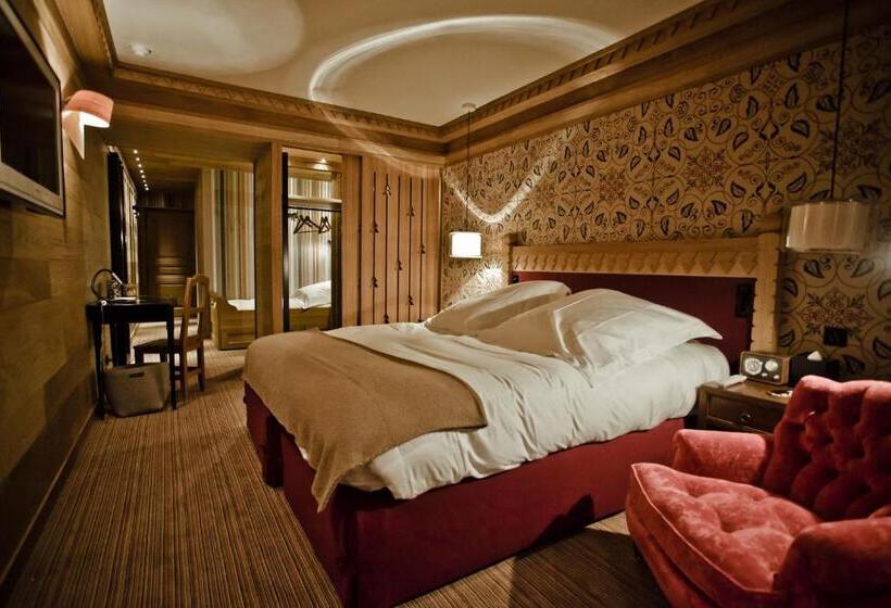 اتاق لوکس سه تخته, Hôtel Le Blizzard