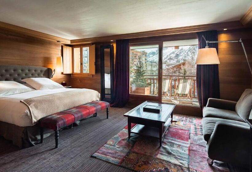 سوئیت جونیور با چشمانداز کوهستان, Hôtel Le Blizzard