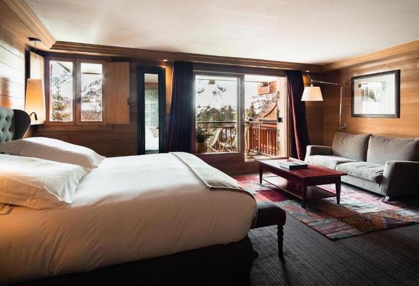 سوئیت جونیور با چشمانداز کوهستان, Hôtel Le Blizzard