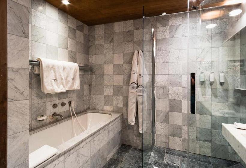 سوئیت 2 خوابه, Hôtel Le Blizzard