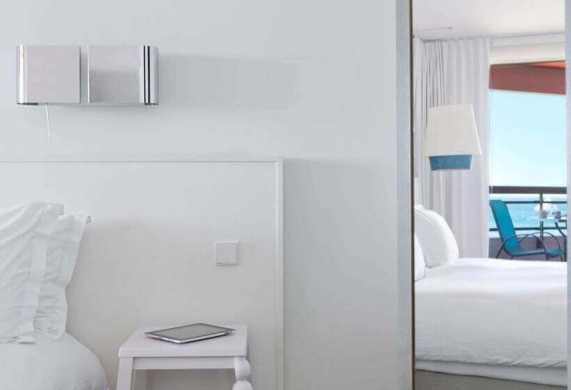 Номер Deluxe Вид на Море, Pullman Cannes Mandelieu Royal Casino