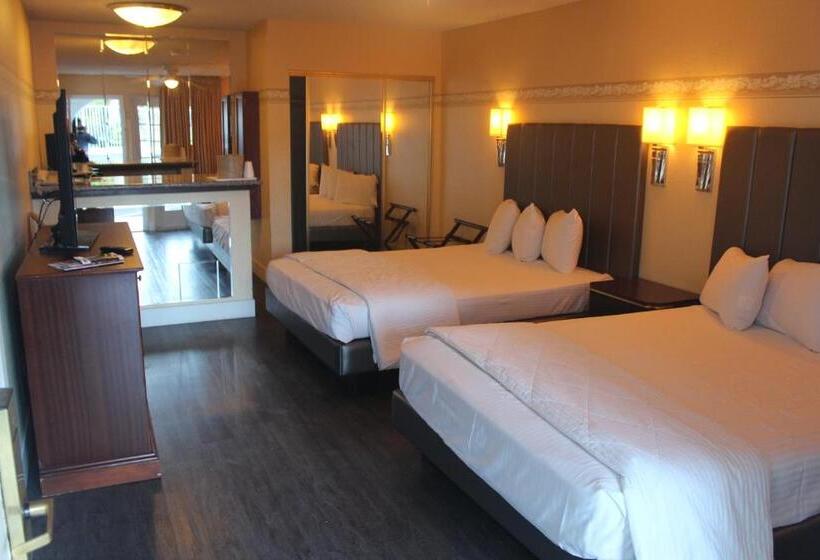 غرفة قياسية ثلاثية, Shalimar Hotel Of Las Vegas