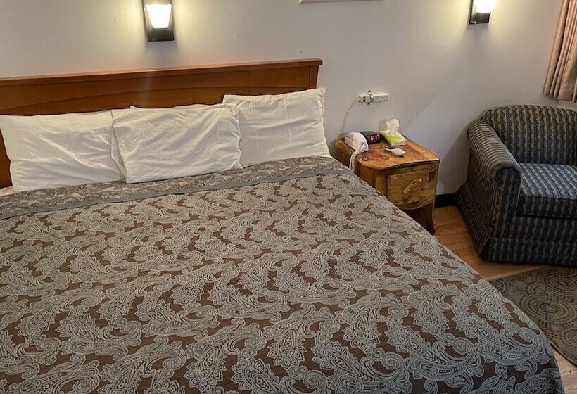 חדר דלוקס, Highlander Motel