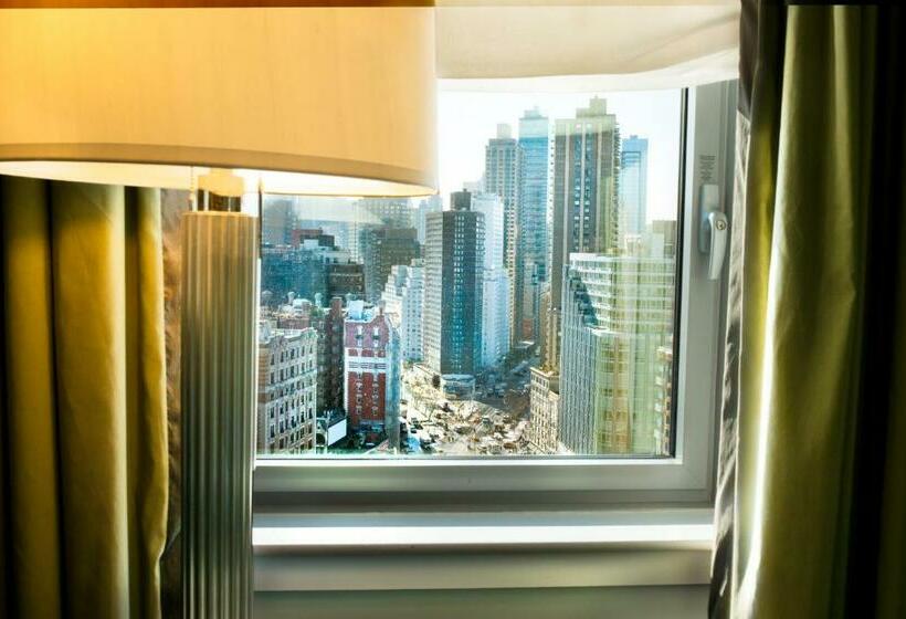 豪华工作室, Beacon