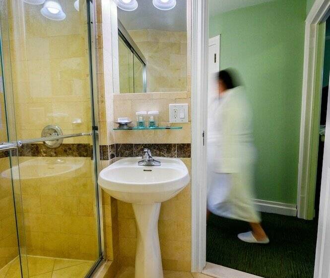 带2个卧室的套房, Beacon