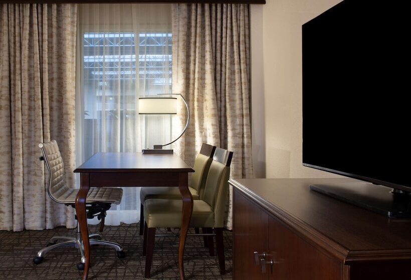 סוויטת 2 חדרי שינה, Embassy Suites By Hilton Philadelphia Airport