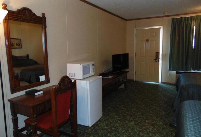 Номер Стандарт 2 Двуспальные Кровати, Heritage House Inn