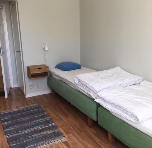 חדר סטנדרט חדר אמבטיה משותף, Kronobergshed Vandrarhem Och Kursgård