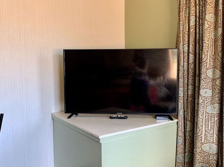 스탠다드 룸 더블 침대 2개, Stevenson’s Inn