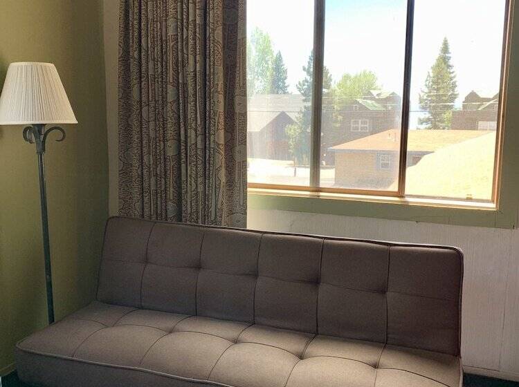 스탠다드 룸 더블 침대 2개, Stevenson’s Inn