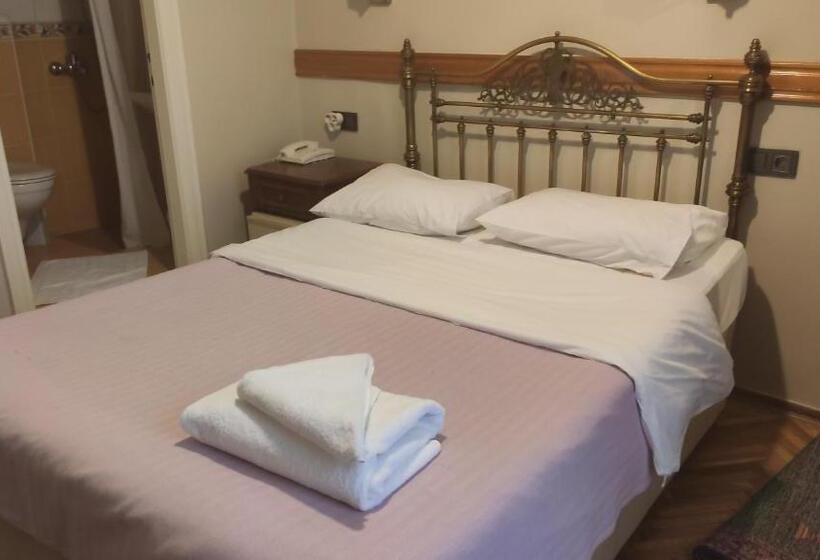 اتاق اکونومی, Turkoman