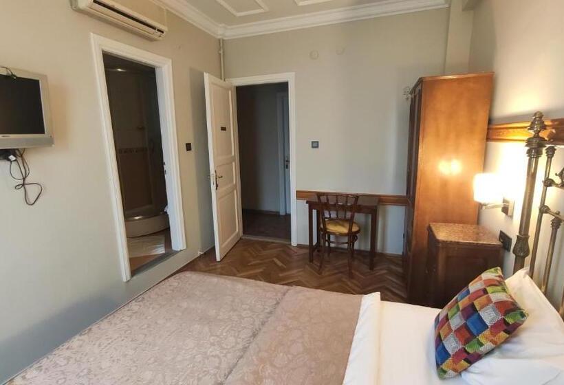 اتاق اکونومی, Turkoman