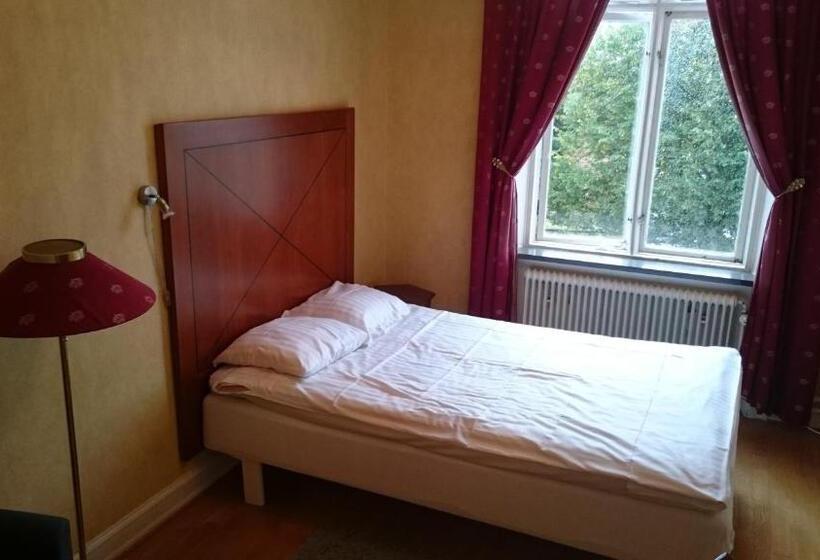 标准单人间, Stadshotellet Sölvesborg