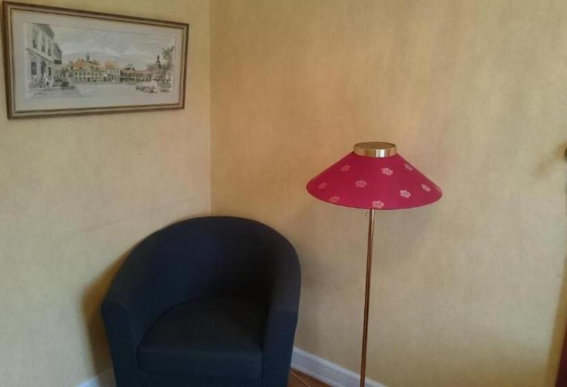 标准单人间, Stadshotellet Sölvesborg