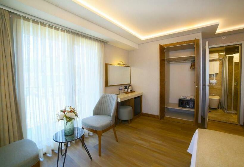 スタンダードトリプルルーム, Erboy Hotel Istanbul Sirkeci