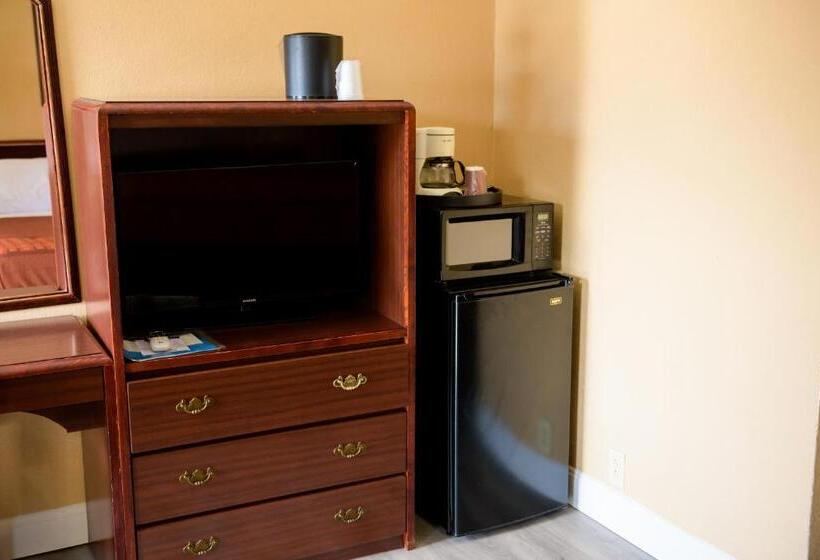 ２ダブルベッドのスタンダードルーム, Kings Inn Hot Springs