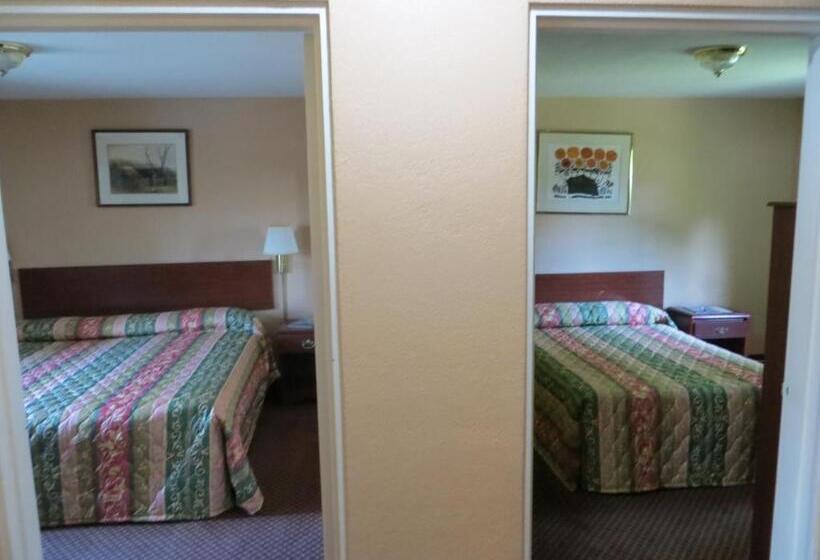 带2个卧室的套房, Kings Inn Hot Springs