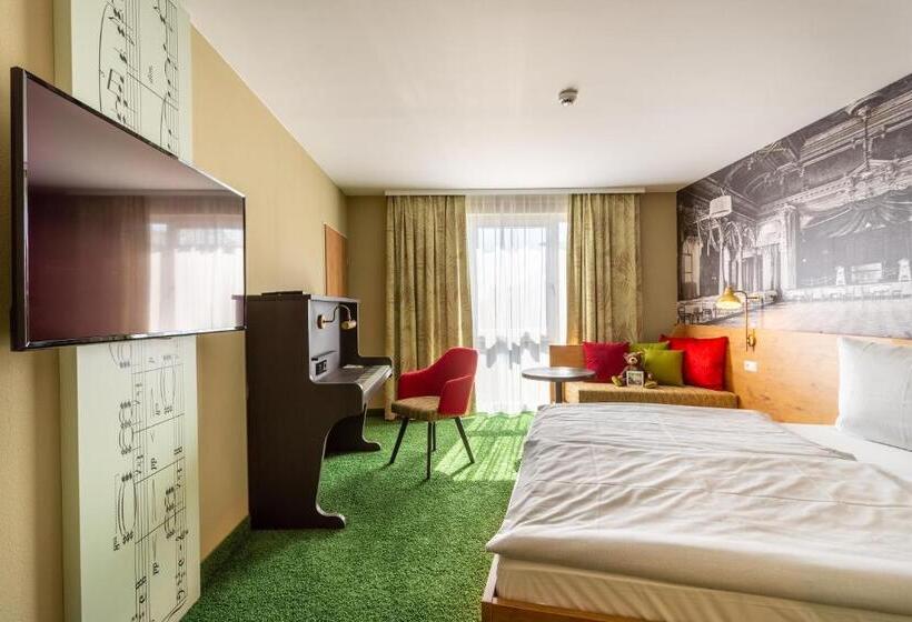 Номер Стандарт, Mightytwice Hotel Dresden