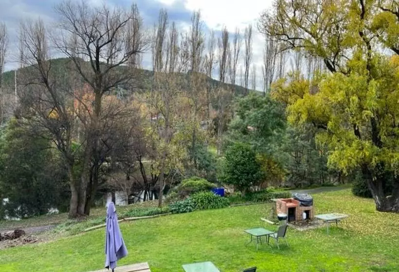 اتاق استاندارد با چشمانداز رودخانه, Riverbank Park Motel