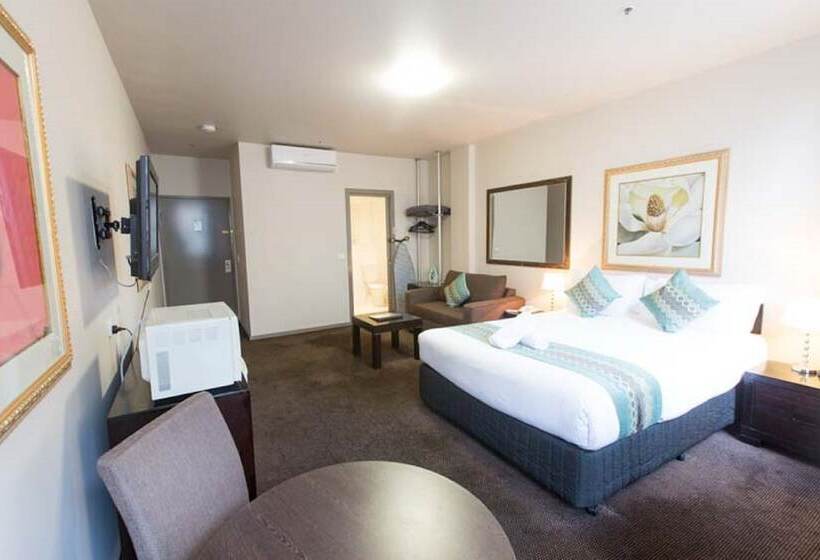 Номер Стандартный Кровать Куин, City Square Motel