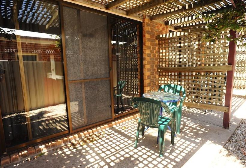 غرفة عائلية, Horsham Mid City Court Motel