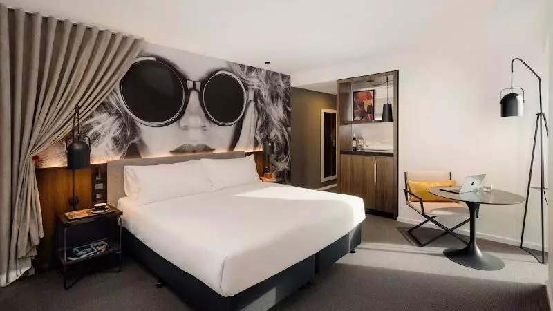 اتاق پرمیوم, Indigo Melbourne On Flinders, An Ihg