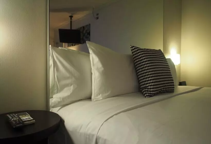 スーペリアールーム, Kirketon Hotel Sydney