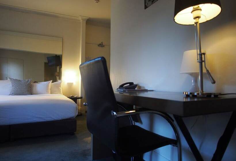 이그제큐티브 룸, Kirketon Hotel Sydney