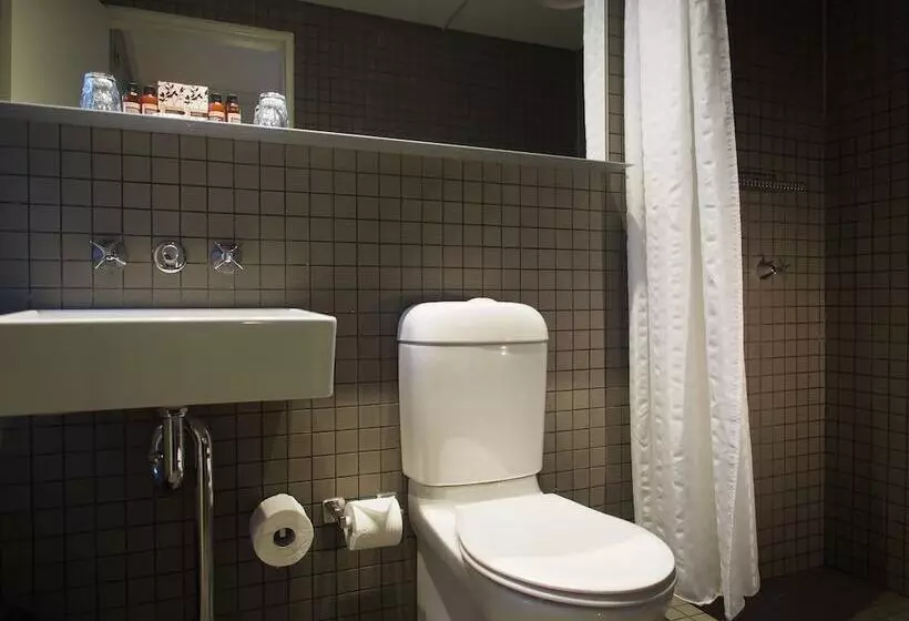 スタンダードルーム, Kirketon Hotel Sydney