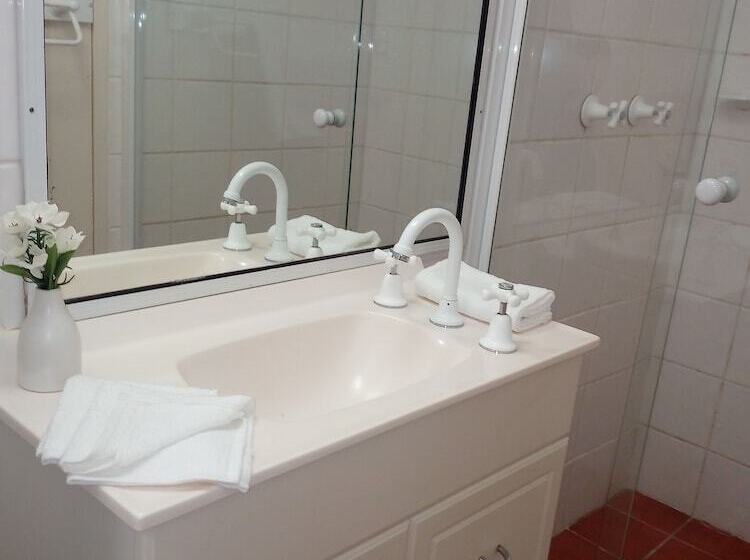 חדר סטודיו סטנדרד, Lake Central Cairns