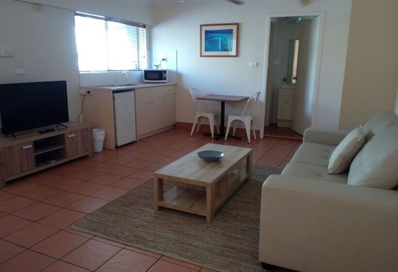 חדר סטודיו סטנדרד, Lake Central Cairns