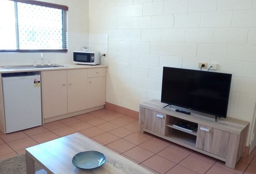 דירת חדר, Lake Central Cairns