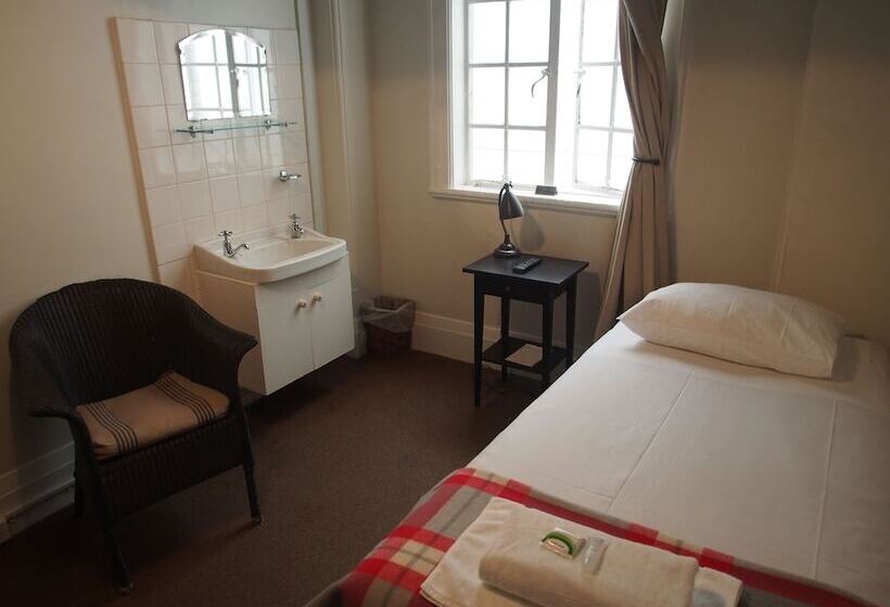 اتاق استاندارد یک تخته با سرویس بهداشتی مشترک, Grand Hotel Sydney