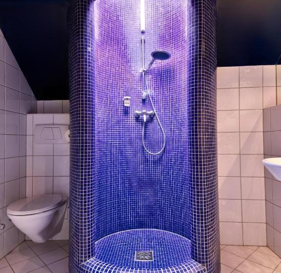 Номер Стандарт, Goldener Adler Im Sommer Silvretta Card Premium Inkludiert