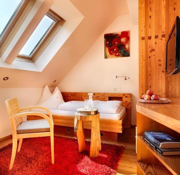 Номер Стандарт Индивидуальный, Goldener Adler Im Sommer Silvretta Card Premium Inkludiert