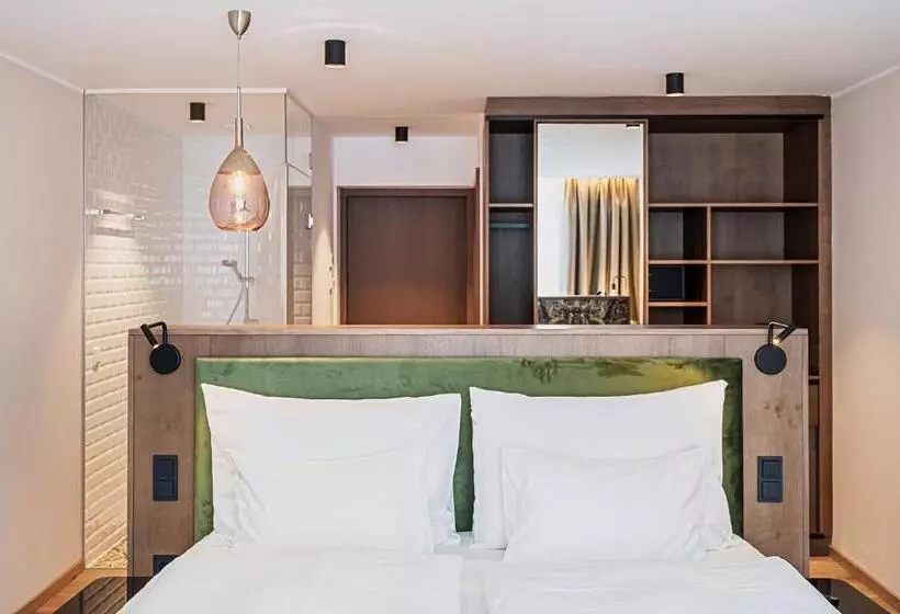 Habitación Deluxe, Post Am See