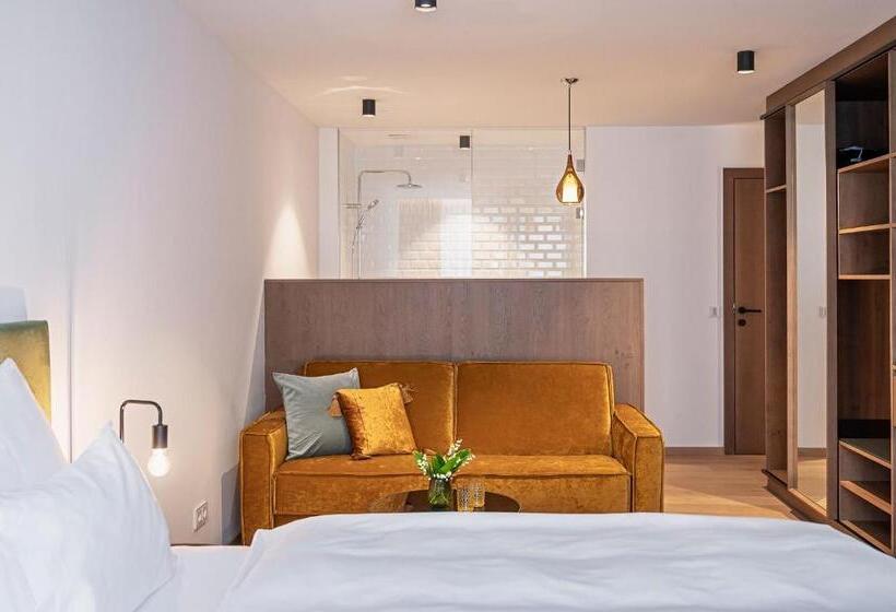 Junior Suite Bjergudsigt, Post Am See