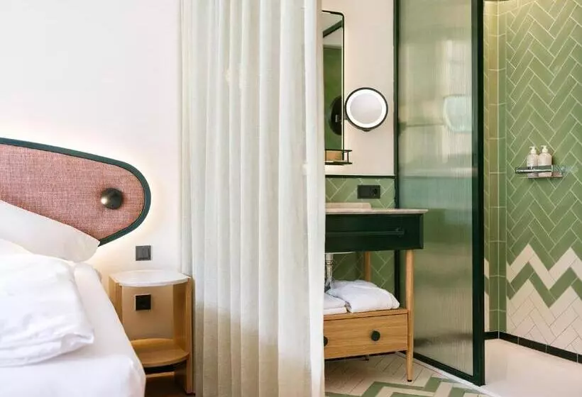 Suite Familiar, Post Am See
