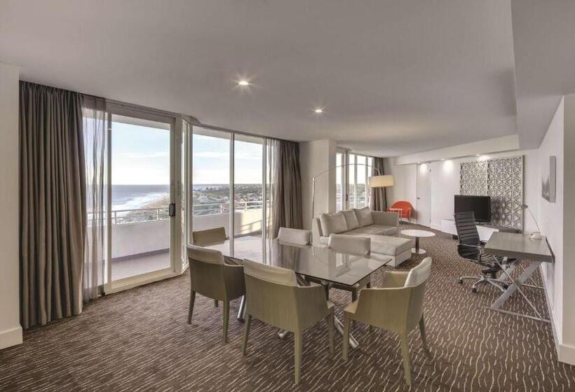 סוויטת אקזקיוטיב, עם מיטת קינג, Rendezvous Hotel Perth Scarborough