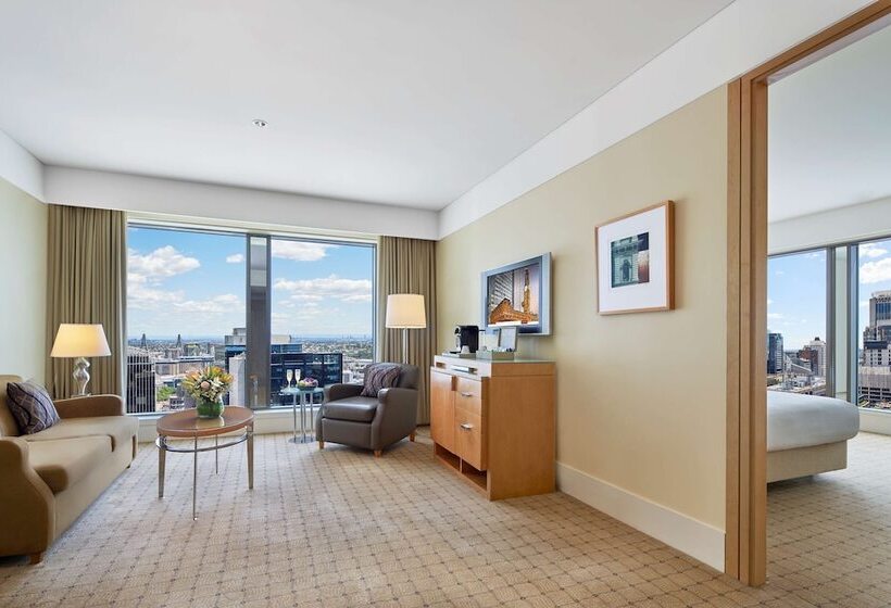 Люкс Повышенной Комфортности, The Fullerton Hotel Sydney