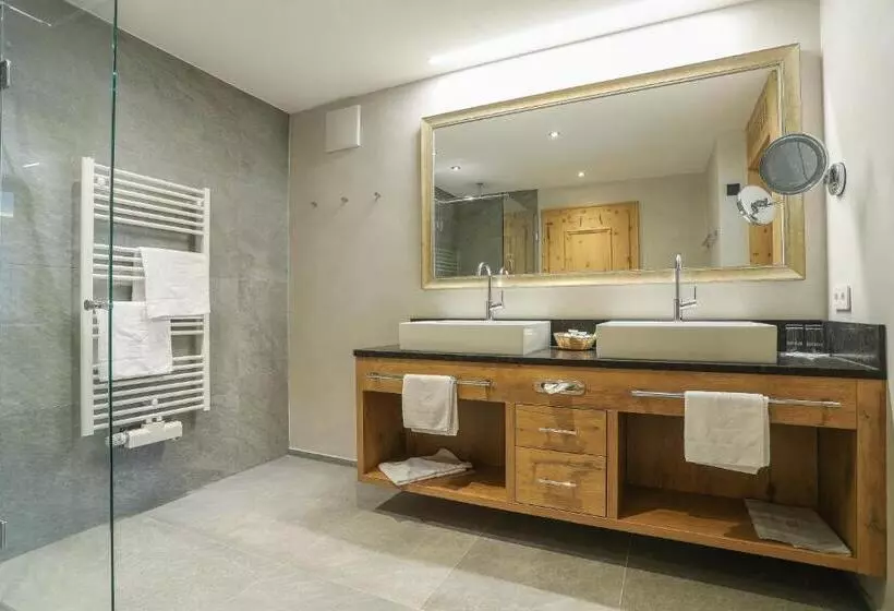 デラックススイート, Verwöhnhotel Kristall