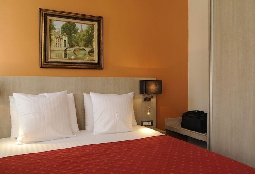 Номер Стандарт Трехместный, Albert I