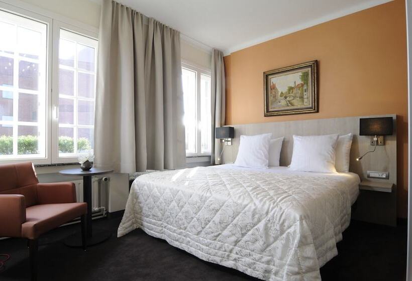 Номер Стандарт Трехместный, Albert I