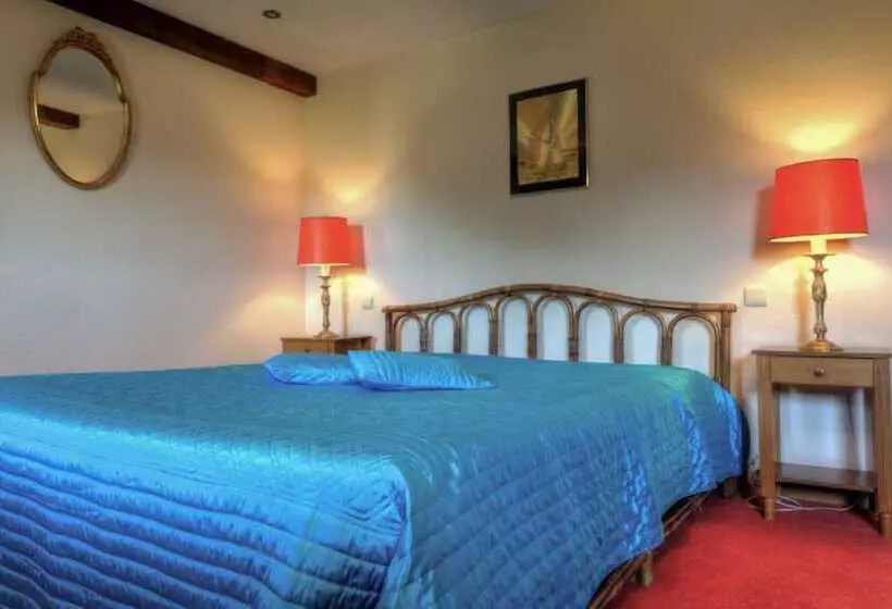 ファミリールーム, Hostellerie Le Prieuré De Conques