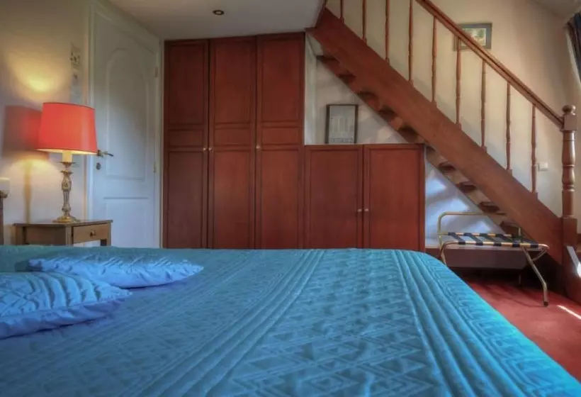 ファミリールーム, Hostellerie Le Prieuré De Conques